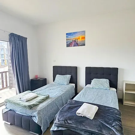 Privatunterkunft Downtown Rooms, 200m From Marina Larnaka